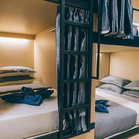 Wanderloft Capsule Hostel Singapore Eksteriør billede